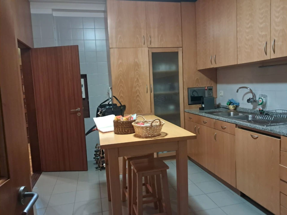 Apartamento T4 para Venda em Aldoar, Foz do Douro e Nevogilde Foto 5