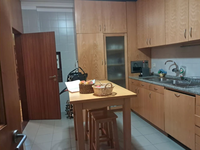 Apartamento T4 para Venda em Aldoar, Foz do Douro e Nevogilde Foto 5