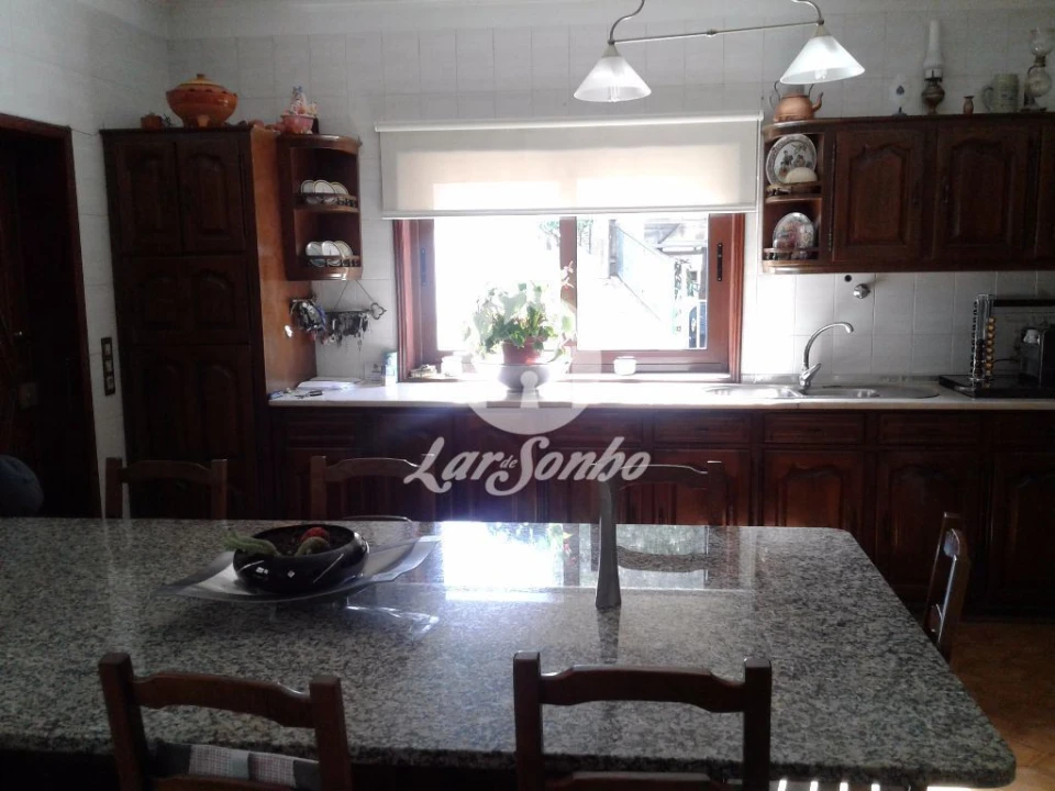 Moradia T4 para Venda em Figueiras e Covas Foto 11