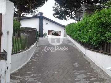 Moradia T4 para Venda em Figueiras e Covas