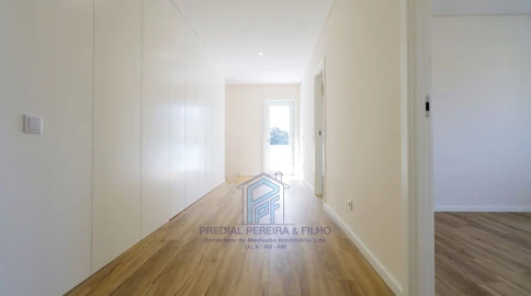 Moradia T5 para Venda em Rio Tinto