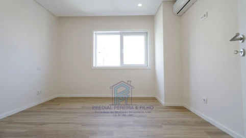 Moradia T5 para Venda em Rio Tinto