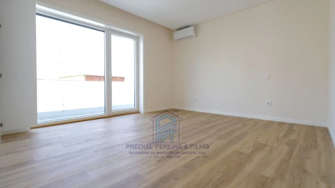 Moradia T5 para Venda em Rio Tinto