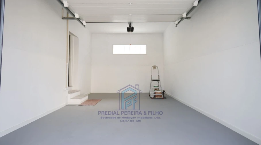 Moradia T5 para Venda em Rio Tinto Foto 29