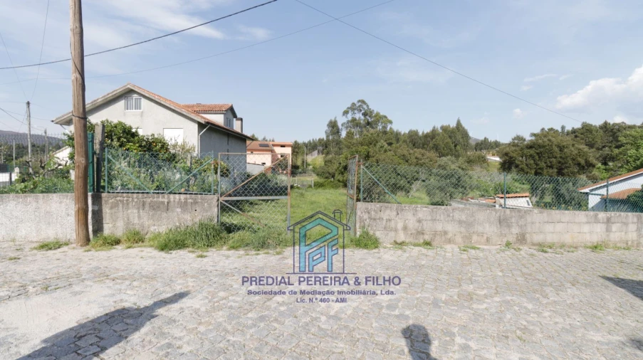 Terreno Misto para Venda em Melres e Medas Foto 7