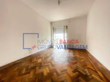 Apartamento T3 para Venda em Massamá e Monte Abraão