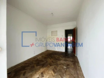 Apartamento T3 para Venda em Massamá e Monte Abraão