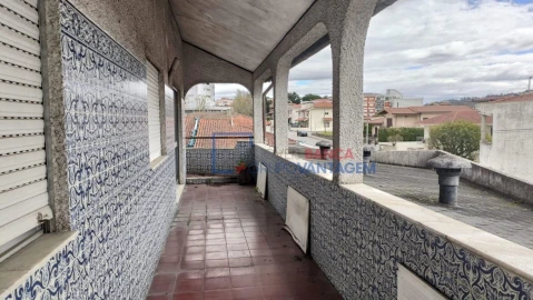 Moradia T6 para Venda em Vila das Aves