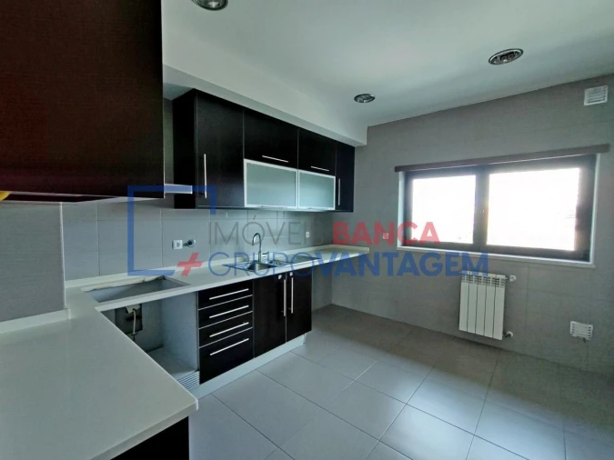 Apartamento T3 para Venda em Marvila, Ribeira Santarém, São Salvador, São Nicolau Foto 11
