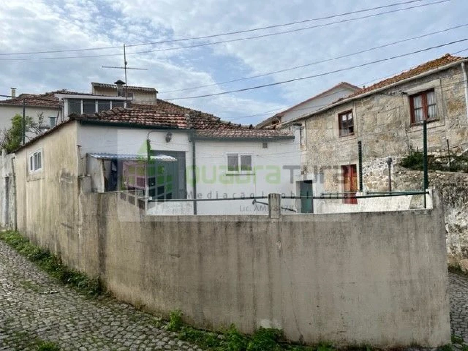 Moradia T3 para Venda em Aldoar, Foz do Douro e Nevogilde Foto 2