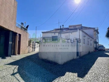 Moradia T3 para Venda em Aldoar, Foz do Douro e Nevogilde