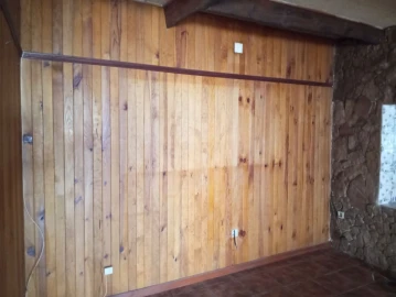 Moradia T2 para Venda em Rio de Couros e Casal dos Bernardos