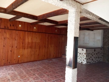 Moradia T2 para Venda em Rio de Couros e Casal dos Bernardos