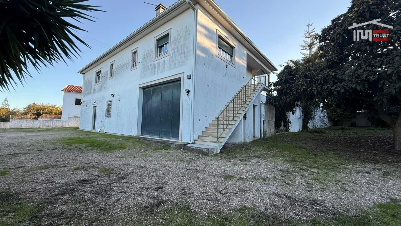 Moradia T8 para Venda em Povoa da Isenta Foto 20