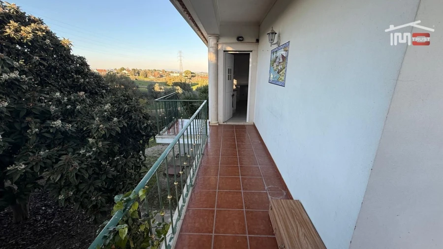 Moradia T8 para Venda em Povoa da Isenta Foto 9