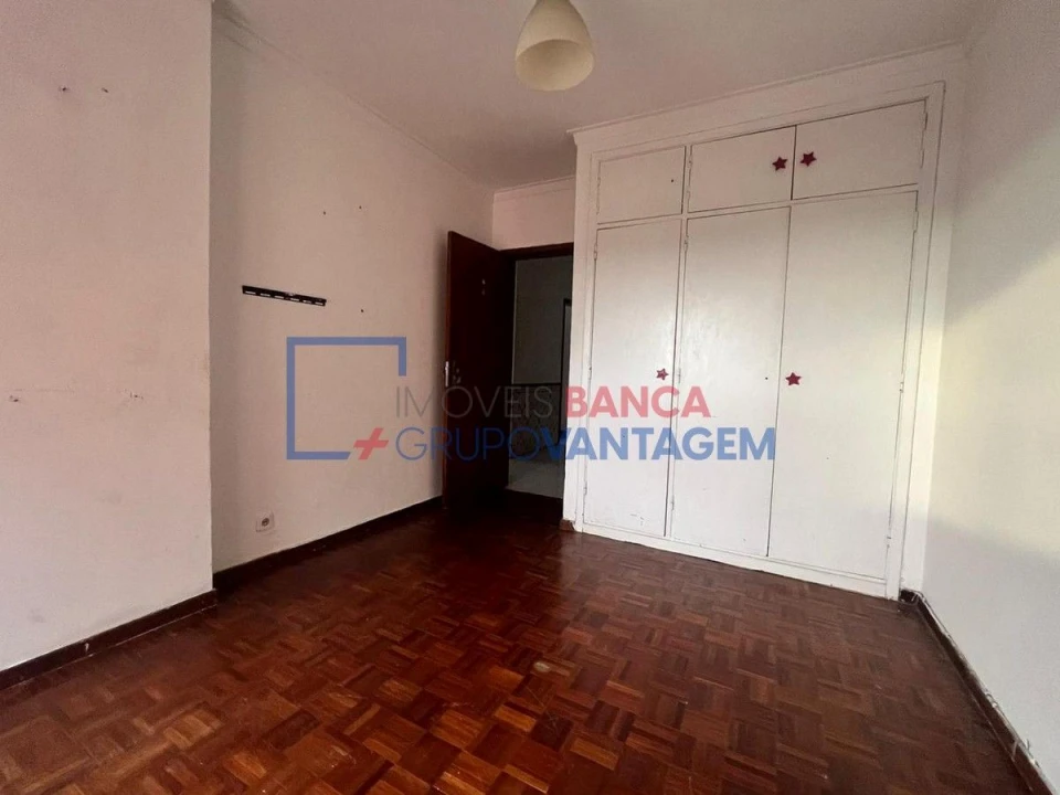 Apartamento T2 para Venda em Cacém e São Marcos Foto 4