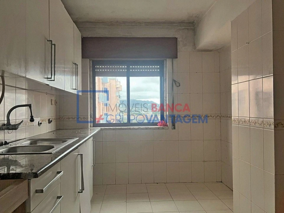 Apartamento T2 para Venda em Cacém e São Marcos Foto 9