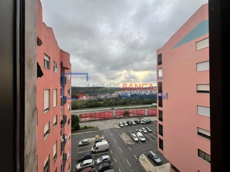 Apartamento T2 para Venda em Cacém e São Marcos Foto 18