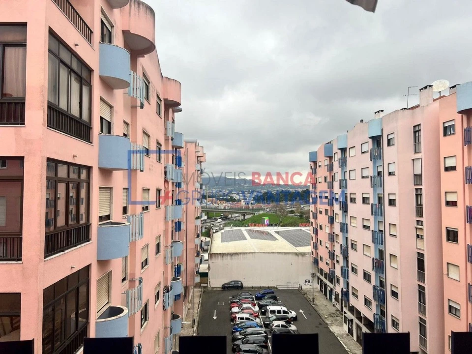 Apartamento T2 para Venda em Cacém e São Marcos Foto 20