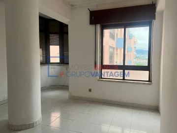 Apartamento T2 para Venda em Cacém e São Marcos