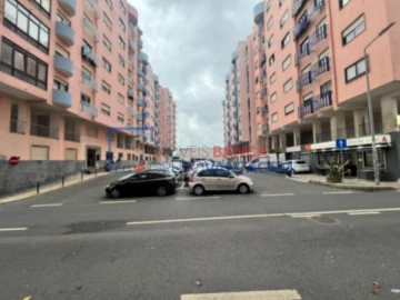 Apartamento T2 para Venda em Cacém e São Marcos