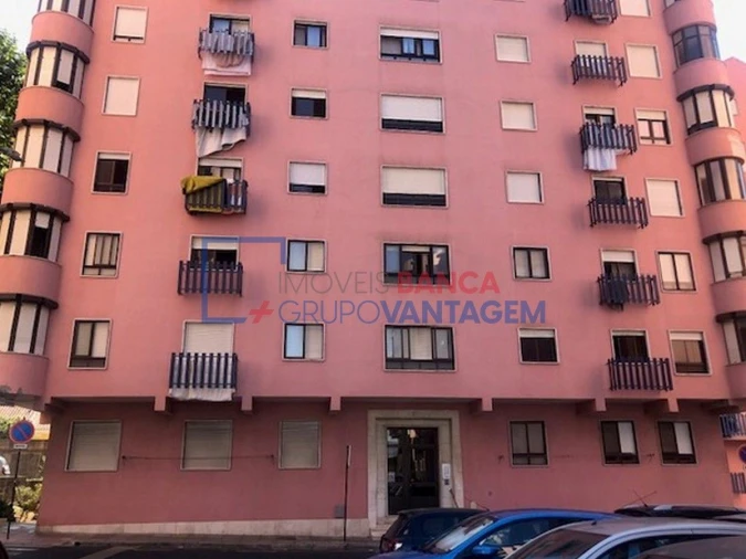 Apartamento T2 para Venda em Cacém e São Marcos Foto 16