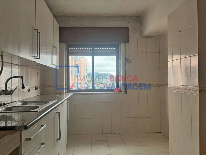 Apartamento T2 para Venda em Cacém e São Marcos Foto 9