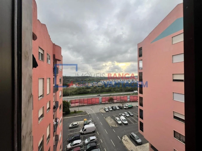 Apartamento T2 para Venda em Cacém e São Marcos Foto 18