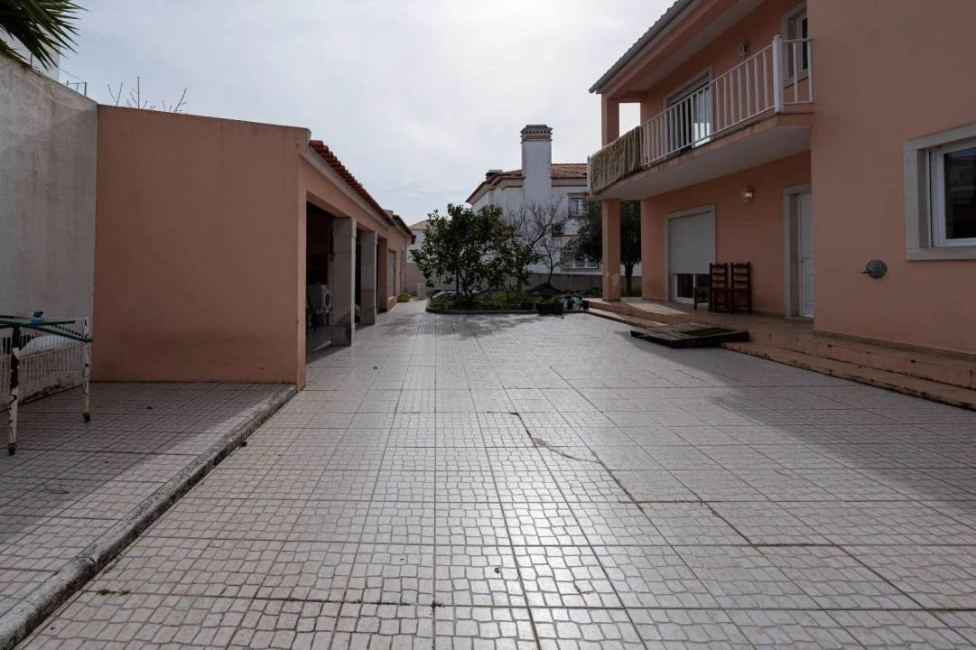 Moradia T5 para Venda em Rio Maior Foto 18