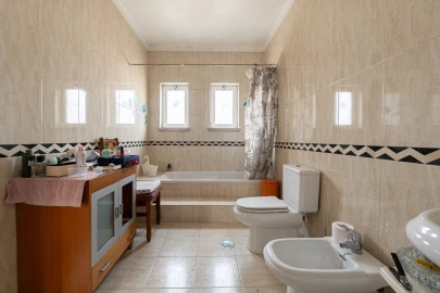 Moradia T5 para Venda em Rio Maior