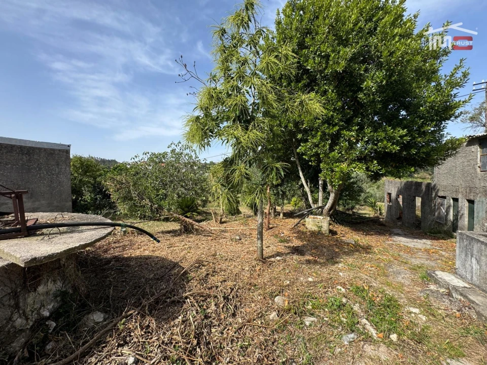 Moradia T2 para Venda em Seiça Foto 29