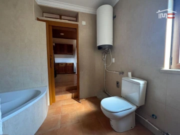 Moradia T2 para Venda em Seiça