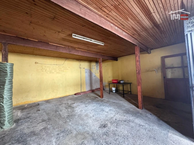 Moradia T2 para Venda em Seiça Foto 27