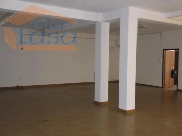 Loja para Venda em Abraveses