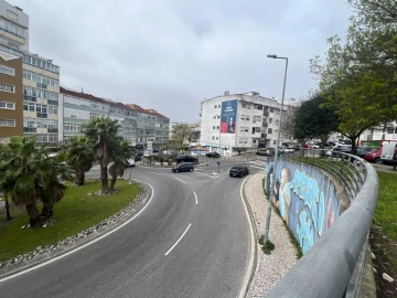 Apartamento T2 para Venda em Queluz e Belas