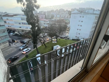 Apartamento T2 para Venda em Queluz e Belas