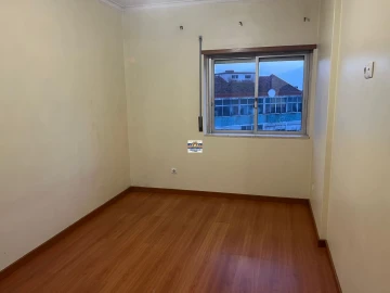 Apartamento T2 para Venda em Queluz e Belas