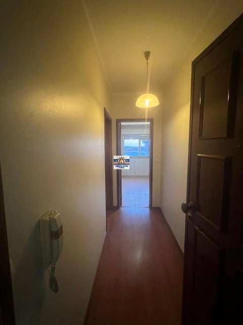 Apartamento T2 para Venda em Queluz e Belas