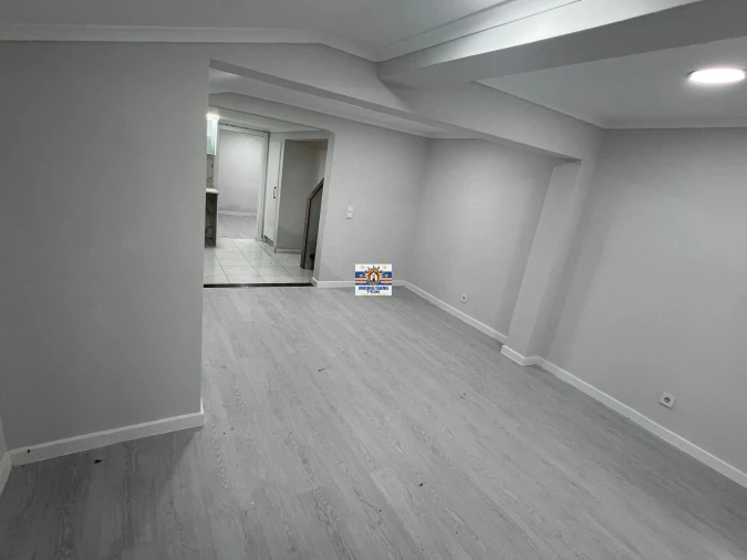 Moradia T3 para Arrendamento em Benavente Foto 9