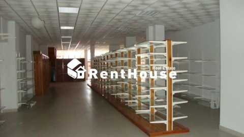 Loja para Arrendamento em Buarcos