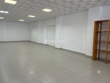 Loja para Arrendamento em Buarcos