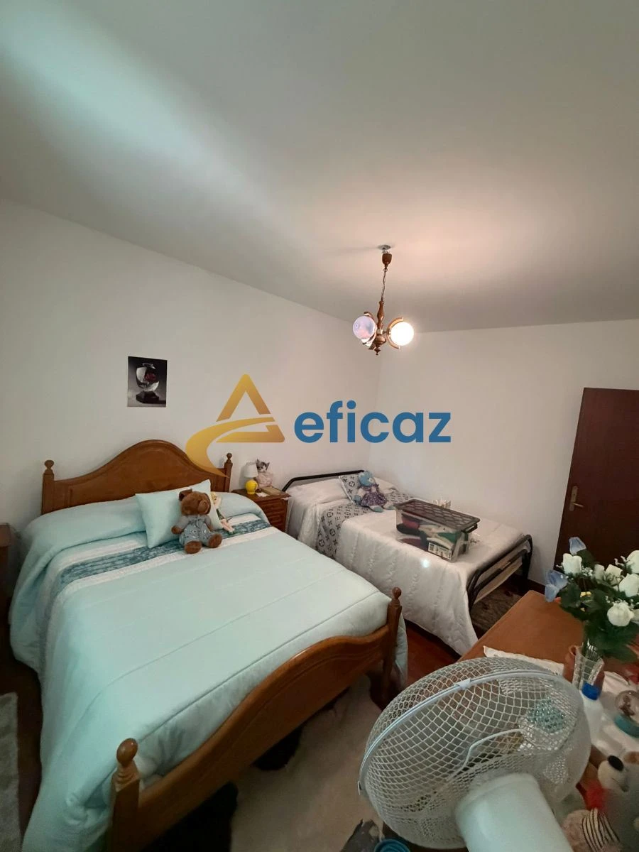 Moradia T3 para Venda em Lomba Foto 13