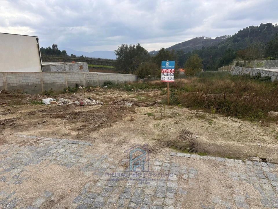 Terreno para Venda em Grilo Foto 2