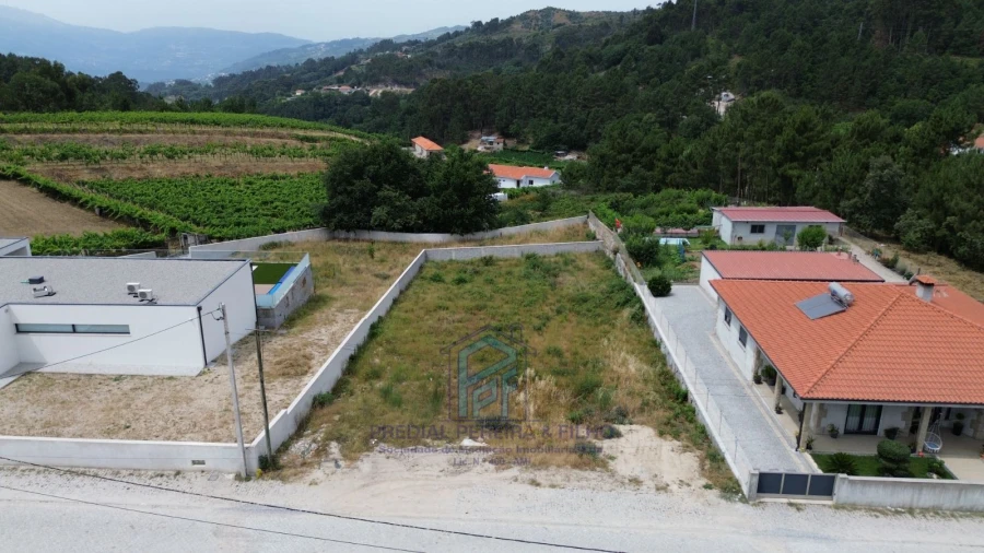 Terreno para Venda em Grilo