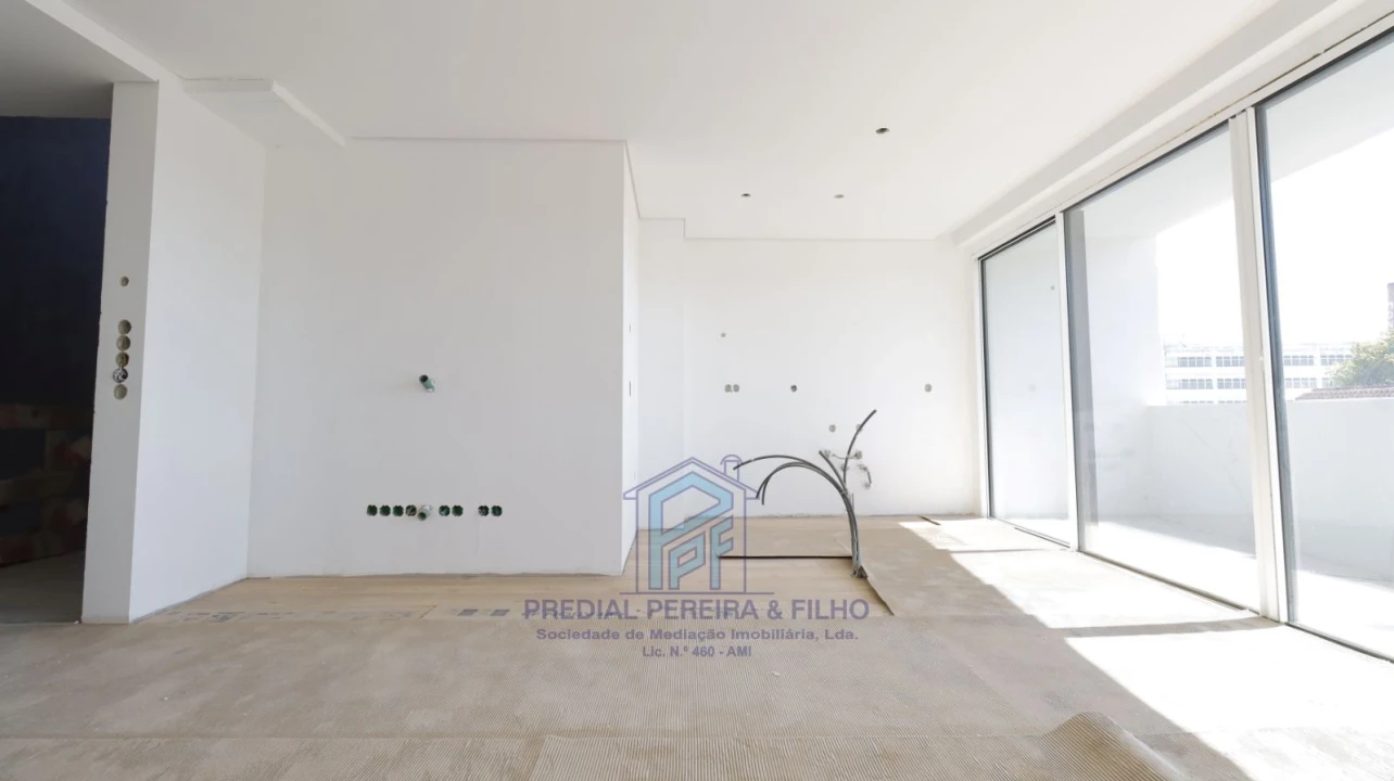 Apartamento T2 para Venda em Rio Tinto Foto 7