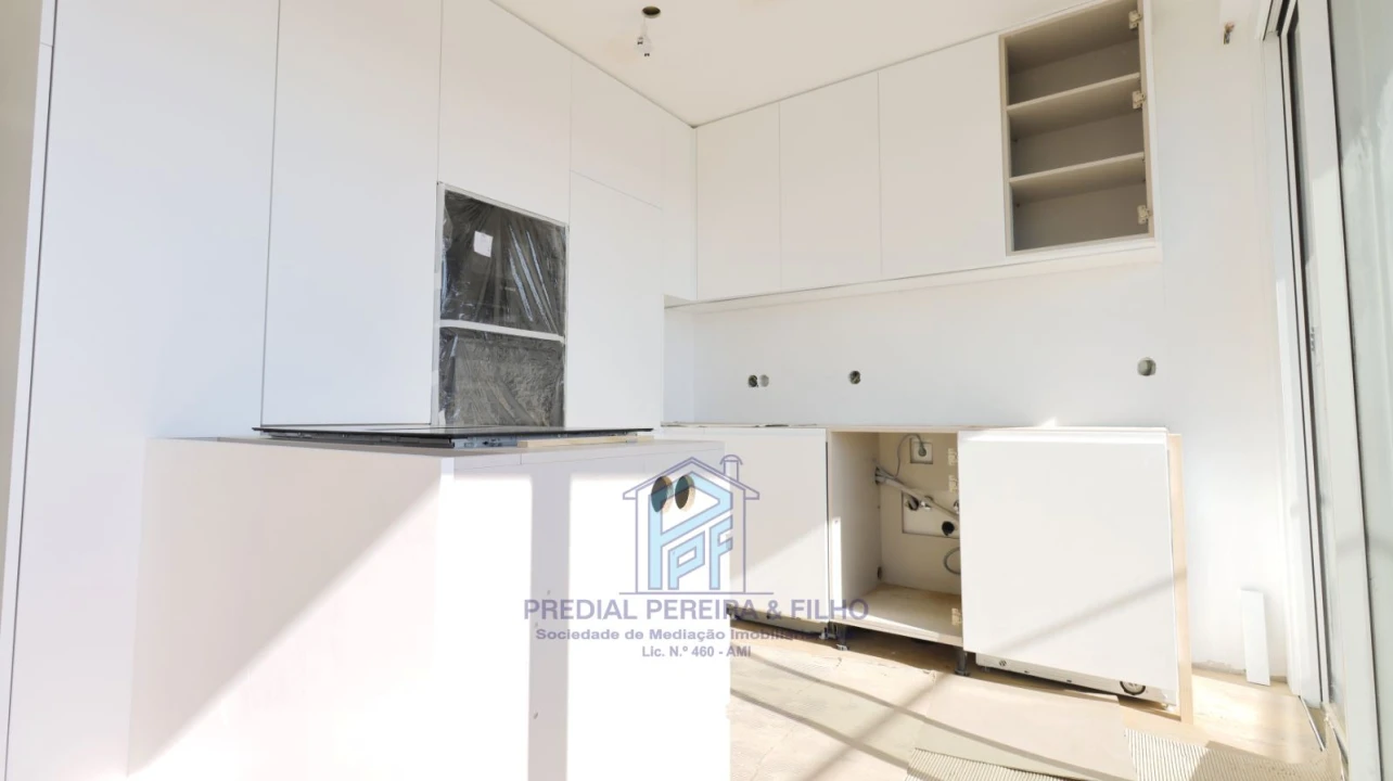 Apartamento T2 para Venda em Rio Tinto Foto 7