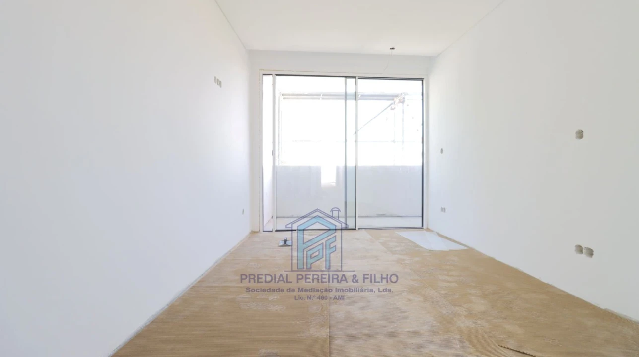 Apartamento T2 para Venda em Rio Tinto Foto 20