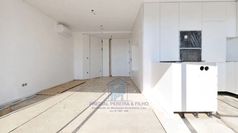 Apartamento T2 para Venda em Rio Tinto Foto 8