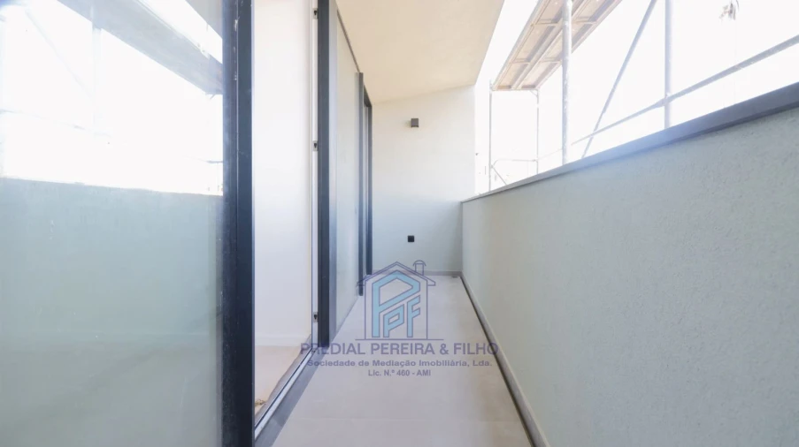 Apartamento T2 para Venda em Rio Tinto Foto 18