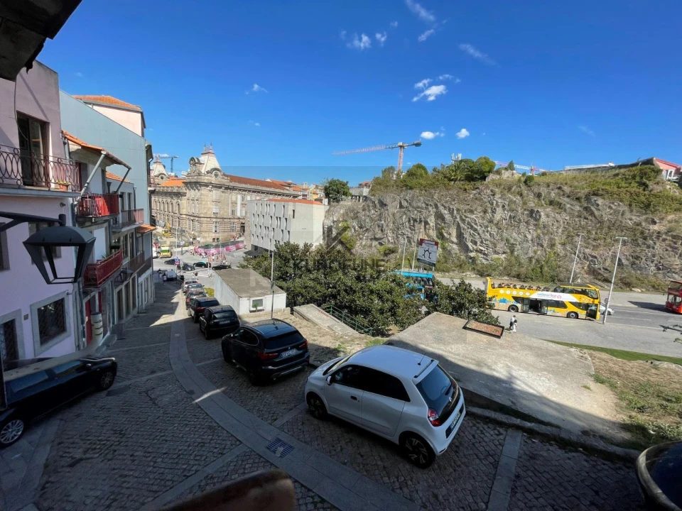 Prédio para Venda em Cedofeita, Santo Ildefonso, Sé, Miragaia, São Nicolau e Vitória Foto 11